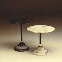 Tavolini in marmo. Porcinai/Pratelli. valdera Marmi.1989
e non Pio tavolini in marmo